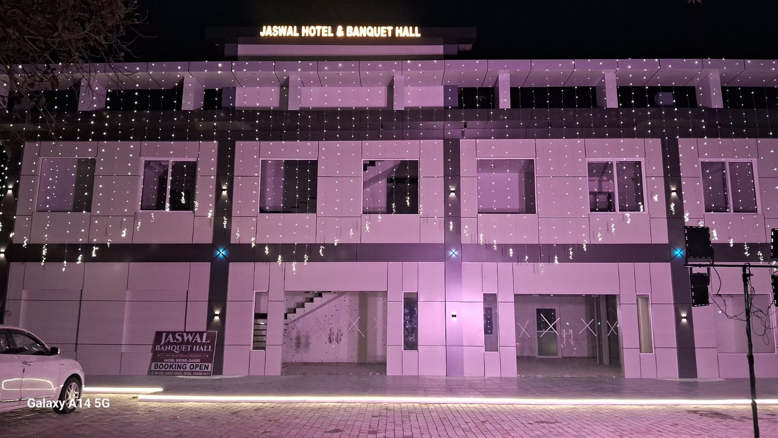 Jaswal Hotel